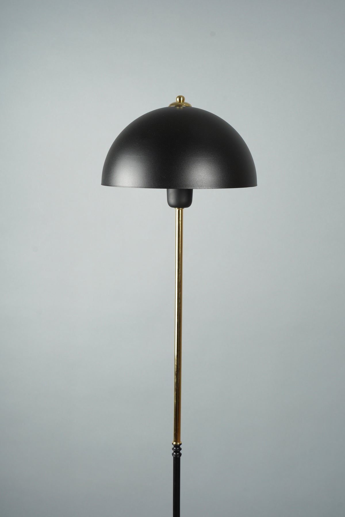 Swan Metal Lambader Siyah-Siyah (25x12x140 cm)